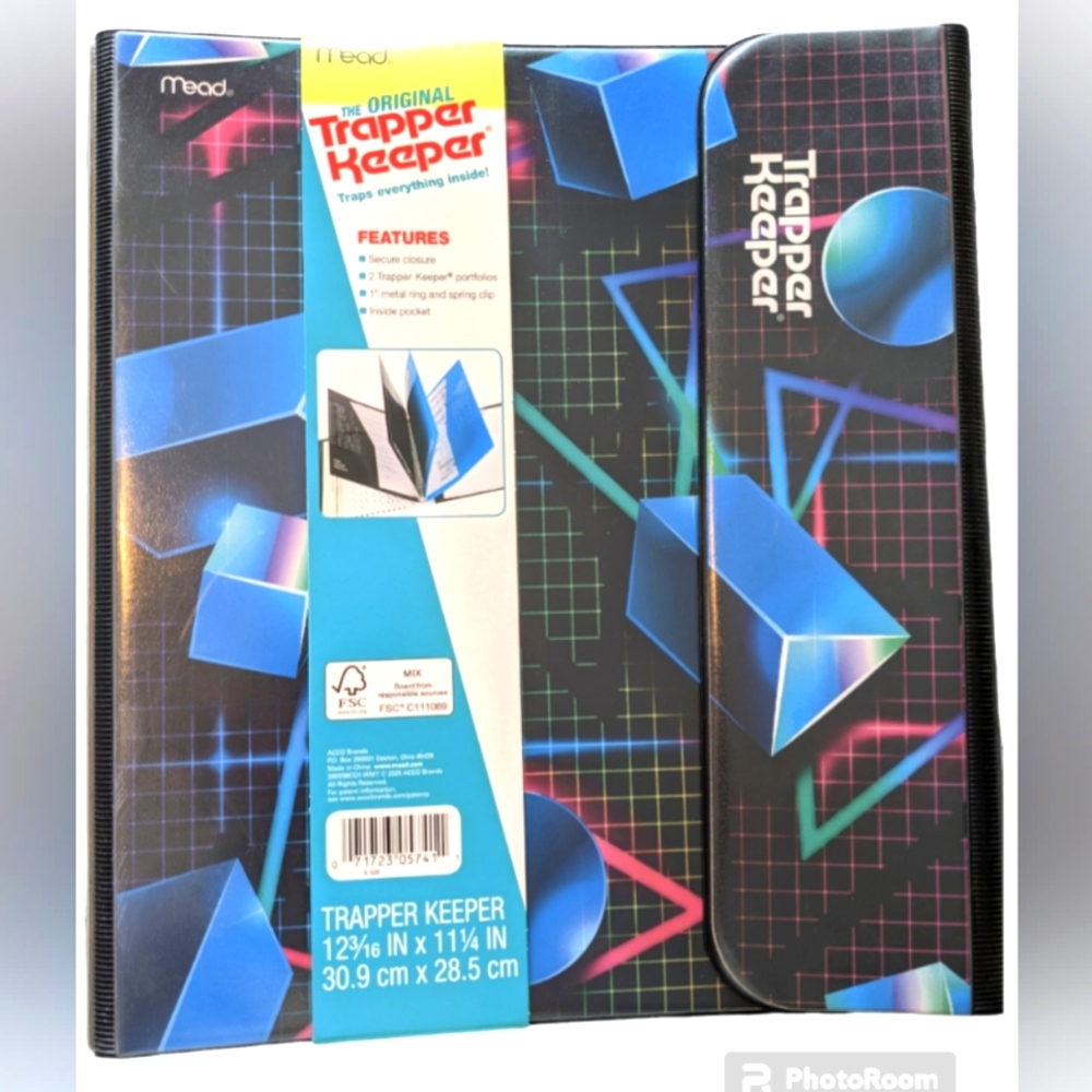 New Trapper Keeper Mead 2020 looks 80s 90s Retro Throwback